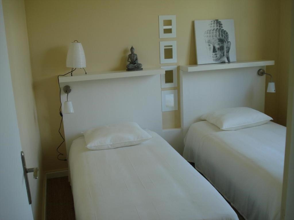 Le Gite De La Bade Villegailhenc Room photo